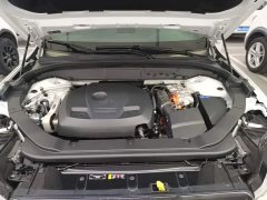 Volvo XC60 Plug-in Hybrid T8 E-Drive Hybrid Intelligent Remote Sport Edition - ფოტო 20