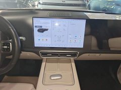 Li Auto L7 Pro - ფოტო 13