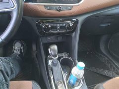 Buick Encore GX 2020 20T CVT FWD Luxury - ფოტო 19