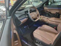 NIO ES8 75kWh - ფოტო 16