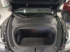 Tesla Model Y Rear-Wheel Drive - ფოტო 20