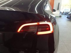 Tesla Model Y Rear-Wheel Drive - ფოტო 8