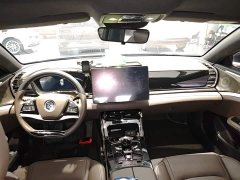 BYD Han 2021 EV Standard Range Luxury - ფოტო 10