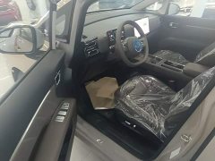 Wuling Starlight 730 New Energy 2025 PHEV 125km Luxury - ფოტო 16