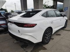 BYD Qin L DM-i Smart Drive Edition 120KM Superior - ფოტო 7
