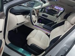 Zeekr Geely Zeekr 9X 2025 Hyper Edition 70kWh Six-Seater - ფოტო 16