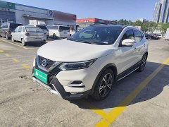 Nissan Qashqai 2.0L CVT Luxury - ფოტო 1