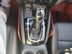 Nissan Qashqai 2.0L CVT Luxury - ფოტო 14
