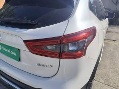 Nissan Qashqai 2.0L CVT Luxury - ფოტო 8
