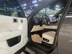 Li Auto L7 Air - ფოტო 16