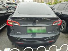 Tesla Model Y Rear-Wheel Drive - ფოტო 6