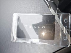 Tesla Model Y Rear-Wheel Drive - ფოტო 9