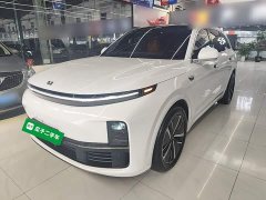 Li Auto L7 Pro - ფოტო 1