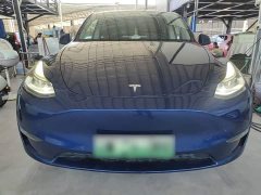 Tesla Model Y Long Range All-Wheel Drive - ფოტო 3
