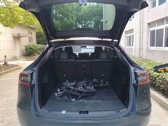 Tesla Model Y Long Range All-Wheel Drive - ფოტო 19