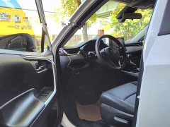 Toyota RAV4 2.0L CVT FWD Urban Edition - ფოტო 16