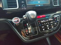 Honda Elysion 2019 2.0L Hybrid Luxury - ფოტო 14
