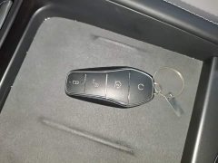 BYD Dolphin 06 DM-i Smart Drive 120KM Deluxe - ფოტო 9