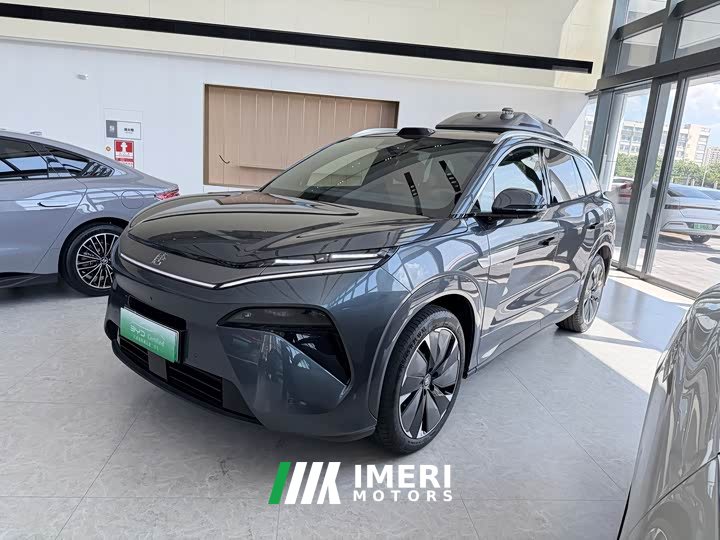 BYD Tang L DM 175KM Drone Edition