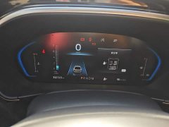 Ford Focus Hatchback EcoBoost 180 Automatic ST Line - ფოტო 12