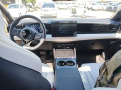 BYD Dolphin 06 EV 470KM Prestige Edition - ფოტო 10