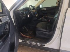 Ford Explorer 2020 EcoBoost 285 AWD Fashion Edition 6-Seater - ფოტო 15