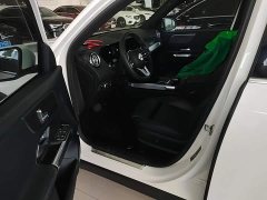 Mercedes-Benz GLB 200 Dynamic - ფოტო 16