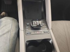 BYD Yuan UP 401KM Vitality Edition - ფოტო 14