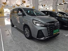 Buick GL8 2023 Land Business Class Comfort Edition - ფოტო 4