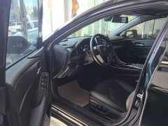 Toyota Avalon 2022 2.0L Luxury - ფოტო 16