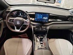 BYD Qin PLUS Glory Edition DM-i 55KM Leading - ფოტო 10