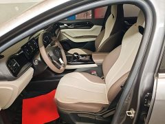 BYD Qin PLUS Glory Edition DM-i 55KM Leading - ფოტო 15