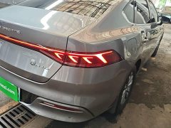 BYD Qin PLUS Glory Edition DM-i 55KM Leading - ფოტო 8