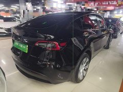 Tesla Model Y Facelift Rear-Wheel Drive - ფოტო 7