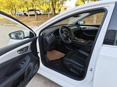 SAIC MG i6 MAX New Energy EV 420 Sunroof Special Edition - ფოტო 16