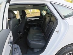SAIC MG i6 MAX New Energy EV 420 Sunroof Special Edition - ფოტო 17