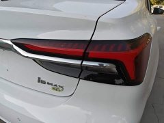 SAIC MG i6 MAX New Energy EV 420 Sunroof Special Edition - ფოტო 8