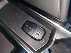 Toyota Camry 2026 Hybrid 2.0 HSE Sport Lite - ფოტო 9