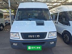 Iveco Daily 2021 2.5T A35 M1 Minibus 5-9 Seats Short Wheelbase Mid-roof Dual Wheels Side Sliding Door - ფოტო 3