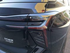FAW Red Flag HS3 PHEV 117km Dynamic Edition - ფოტო 8
