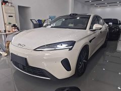 BYD Dolphin 07 DM-i 2026 DM-i 1.5T 230km Flagship - ფოტო 1