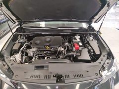 Toyota Avalon 2.0L Base - ფოტო 20
