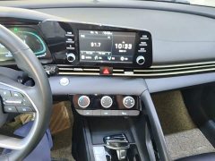 Hyundai Elantra 2023 1.5L CVT GLX Elite - ფოტო 13