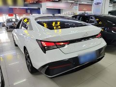 Hyundai Elantra 2023 1.5L CVT GLX Elite - ფოტო 5