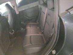 Tesla Model Y Long Range All-Wheel Drive - ფოტო 17