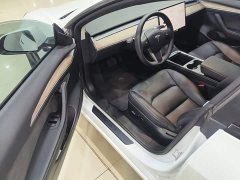 Tesla Model 3 Rear-Wheel Drive - ფოტო 16