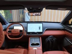 Dongfeng eπ008 210Max Extended Range 6-Seater - ფოტო 10
