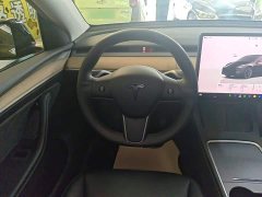 Tesla Model Y Rear-Wheel Drive - ფოტო 11