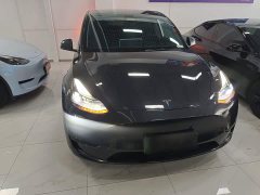 Tesla Model Y Rear-Wheel Drive - ფოტო 3