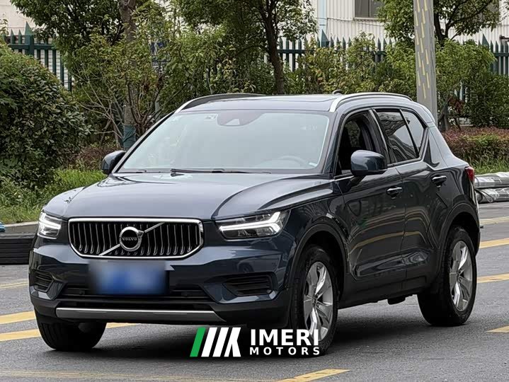Volvo XC40 T4 AWD Smart Fashion Edition - ავტომობილი ჩინეთიდან